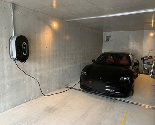 ポルシェタイカン工事 - EV車用の充電機設置工事はJUDEN(ジュウデン)へ 